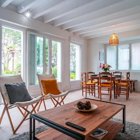 Ker-laco - A 200m Proche Sentier Gr24 Ferienhaus *